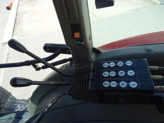 Zetor Ostatní FORTERRA 10641 čelní nakladač (foto 17)