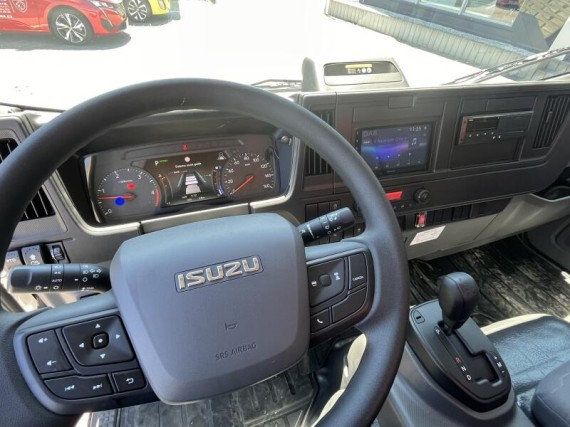 Isuzu M30 7,5t  3stranný sklápěč s rukou (foto 23)