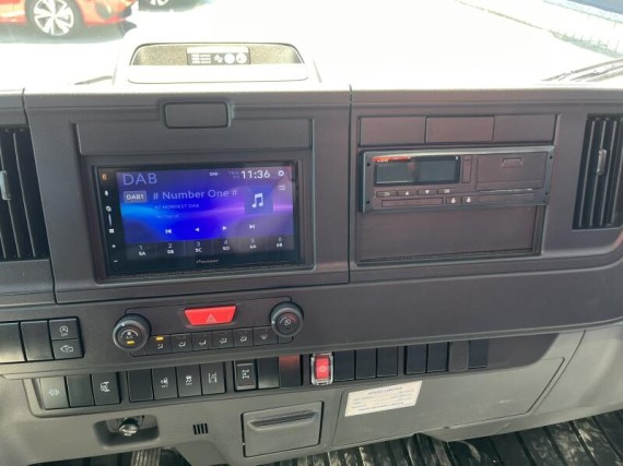Isuzu M30 7,5t  3stranný sklápěč s rukou (foto 39)
