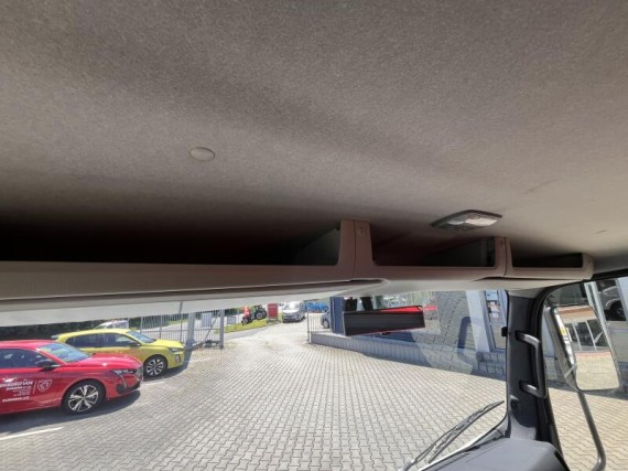 Isuzu M30 7,5t  3stranný sklápěč s rukou (foto 69)