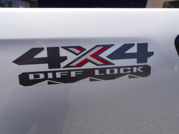 Isuzu D-Max V-Cross 2.2L 163K 4x4 8st. A/T (foto 45)