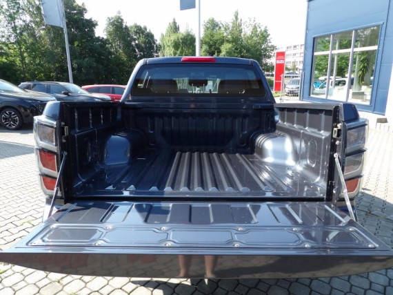 Isuzu D-Max LSE 2.2L 163K 4x4 8st. A/T (foto 8)