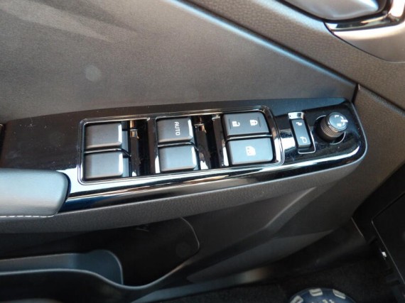 Isuzu D-Max LSE 2.2L 163K 4x4 8st. A/T (foto 16)