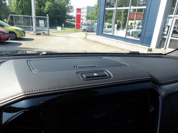 Isuzu D-Max LSE 2.2L 163K 4x4 8st. A/T (foto 26)