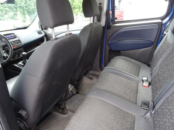 Fiat Dobló 1.3 JTD 66kw MAN5 (foto 13)