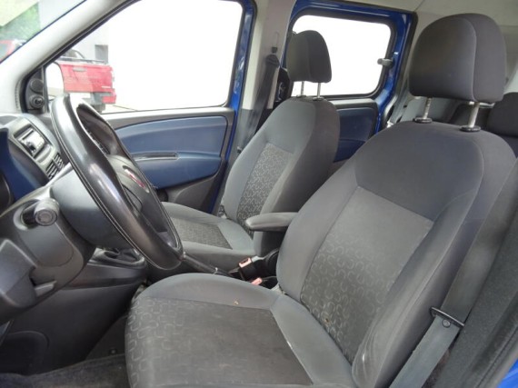 Fiat Dobló 1.3 JTD 66kw MAN5 (foto 14)