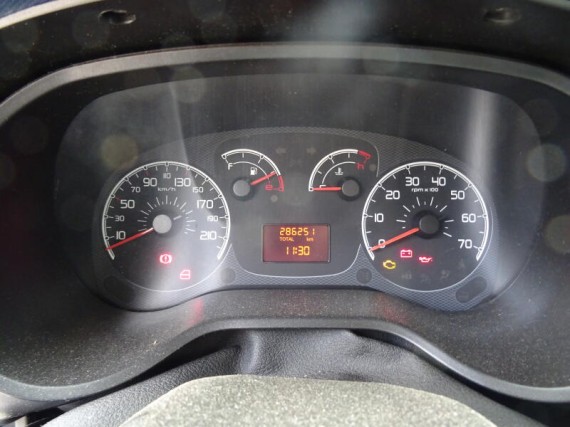 Fiat Dobló 1.3 JTD 66kw MAN5 (foto 21)