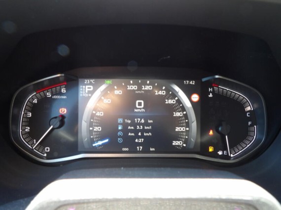 Isuzu D-Max LSE 2.2L 163K 4x4 8st. A/T (foto 8)
