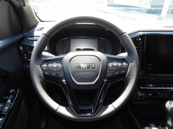 Isuzu D-Max LSE 2.2L 163K 4x4 8st. A/T (foto 6)