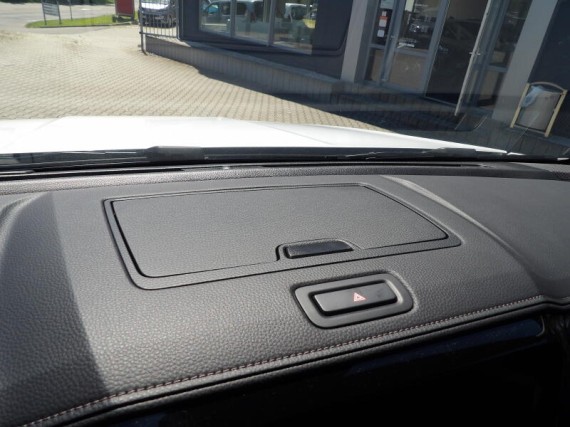 Isuzu D-Max LSE 2.2L 163K 4x4 8st. A/T (foto 20)