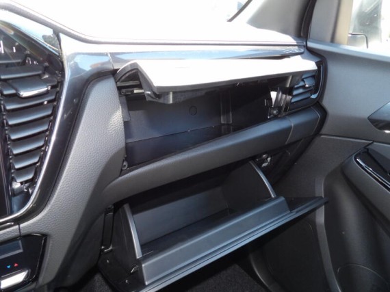Isuzu D-Max LSE 2.2L 163K 4x4 8st. A/T (foto 23)