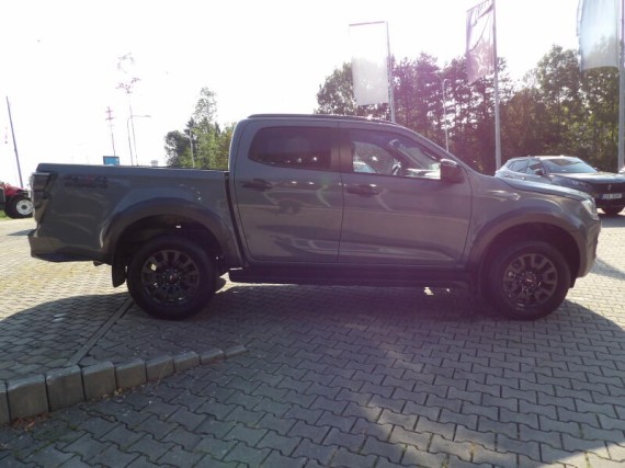Isuzu D-Max V-Cross 2.2L 163K 4x4 8st. A/T (foto 44)