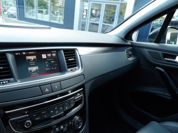 Peugeot 508 508 SW RXH 2,0 HDi 180 EAT6 (foto 27)