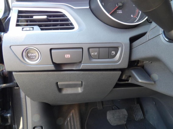 Peugeot 508 508 SW RXH 2,0 HDi 180 EAT6 (foto 36)