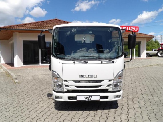Isuzu M27 3,0L, hákový nosič kontejnerů (foto 1)