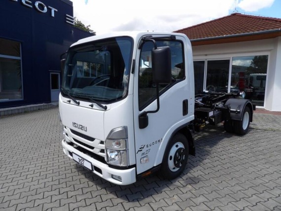 Isuzu M27 3,0L, hákový nosič kontejnerů (foto 2)