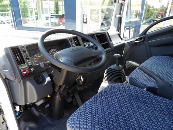 Isuzu M27 3,0L, hákový nosič kontejnerů (foto 9)