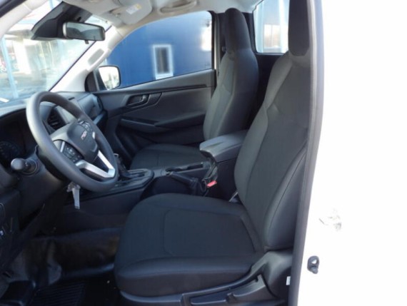Isuzu D-Max L 2.2L 163K 4x4 6st MT (foto 1)