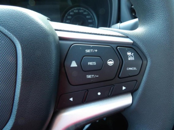 Isuzu D-Max L 2.2L 163K 4x4 6st MT (foto 2)