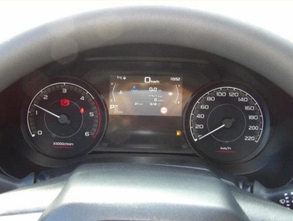 Isuzu D-Max L 2.2L 163K 4x4 6st MT (foto 4)