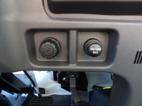 Isuzu F11 5.2L, 240k, MT6, (foto 25)