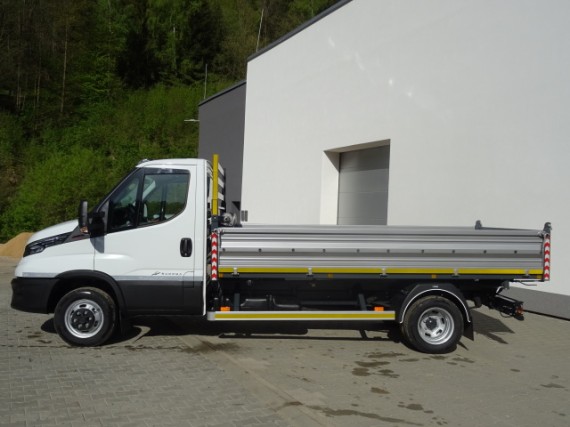 Iveco Daily 50C18 3S SKLÁPĚČ (foto 2)