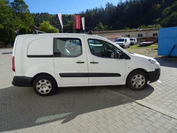 Peugeot Partner Polocombi 1,6HDi 90k MAN5 (foto 7)