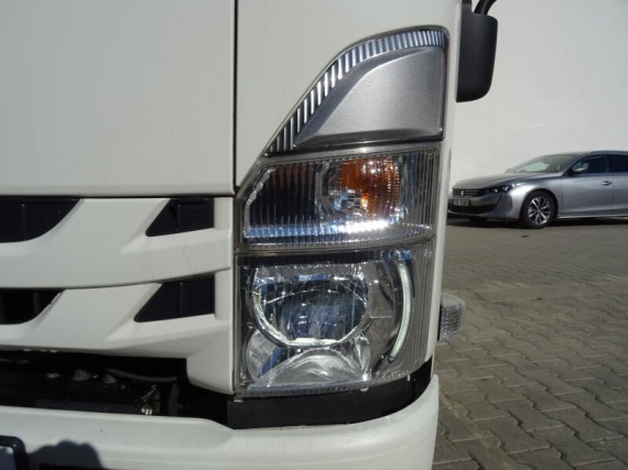 Isuzu M27 3,0L, hákový nosič kontejnerů (foto 3)