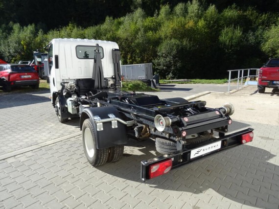 Isuzu M27 3,0L, hákový nosič kontejnerů (foto 6)