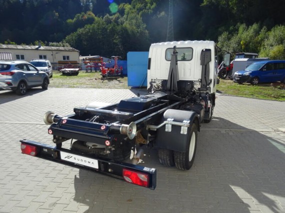 Isuzu M27 3,0L, hákový nosič kontejnerů (foto 8)