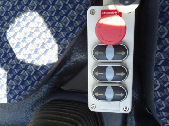 Isuzu M27 3,0L, hákový nosič kontejnerů (foto 28)