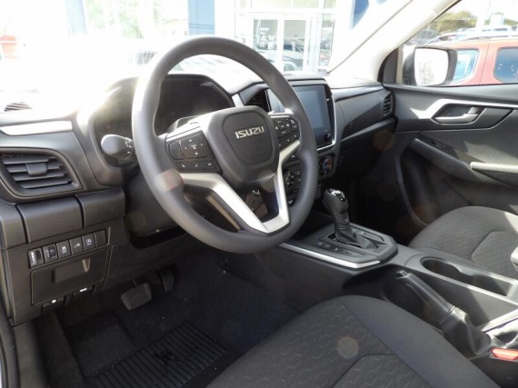 Isuzu D-Max SpaceCab LS 2.2L 163K 8st. A/T (foto 14)