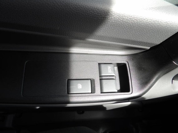 Isuzu M27 3.0L, 3s sklápěč MT5 (foto 24)