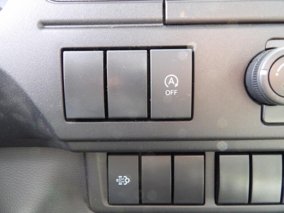 Isuzu M27 3.0L, 3s sklápěč AUT9 (foto 13)