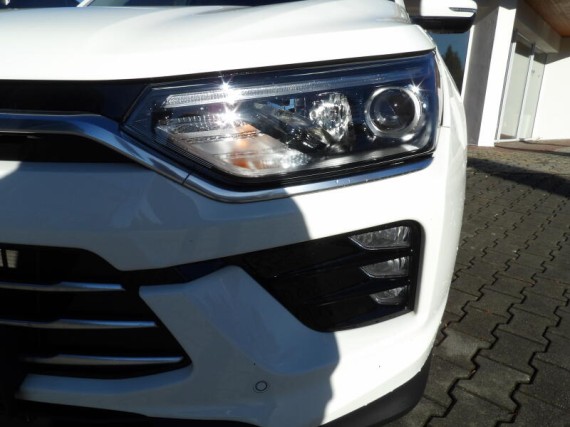 SsangYong Korando 1,5 T-GDi, 120kw, automat (foto 2)