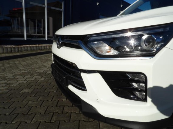 SsangYong Korando 1,5 T-GDi, 120kw, automat (foto 3)