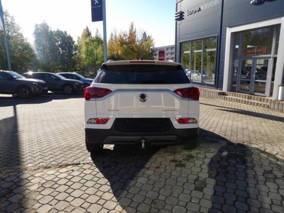SsangYong Korando 1,5 T-GDi, 120kw, automat (foto 7)