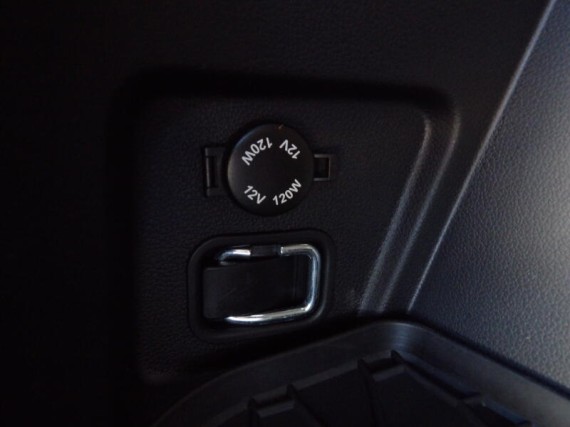 SsangYong Korando 1,5 T-GDi, 120kw, automat (foto 35)