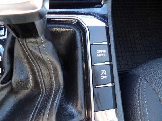 SsangYong Korando 1,5 T-GDi, 120kw, automat (foto 38)