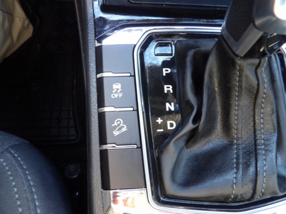 SsangYong Korando 1,5 T-GDi, 120kw, automat (foto 37)