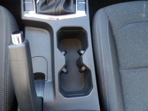 SsangYong Korando 1,5 T-GDi, 120kw, automat (foto 30)