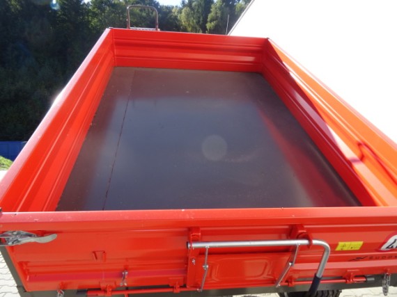 Ostatní Ostatní Návěs Ursus T-040 (foto 10)