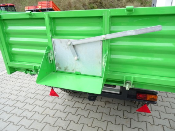 Ostatní Ostatní Traktorový přívěs 2,5 T (foto 13)