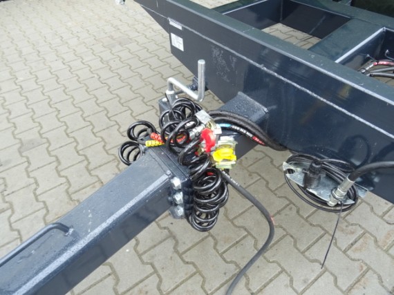 Ostatní Ostatní Traktorový přívěs 4.5 T (foto 3)