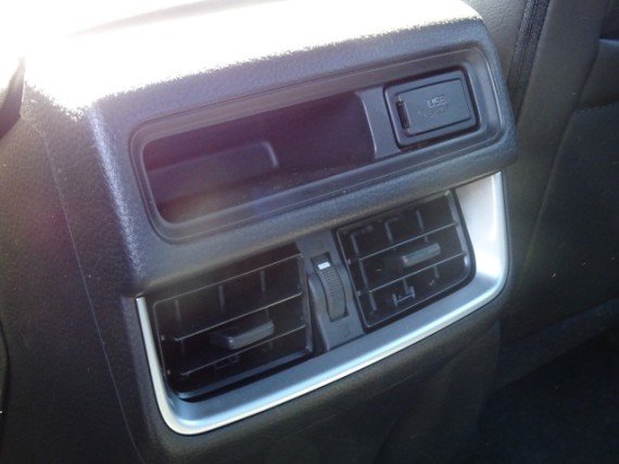 Isuzu D-Max V-Cross Double Cab 4x4 A/T (foto 18)