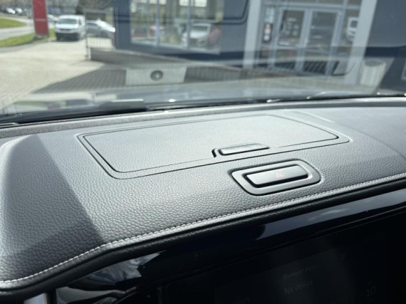 Isuzu D-Max 4x4 Double Cab LSE (foto 36)