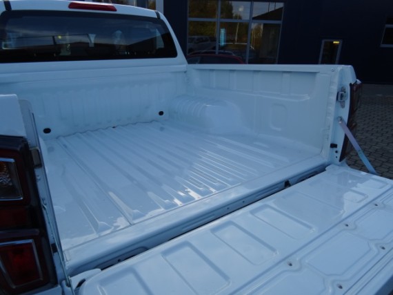 Isuzu D-Max LSE Double Cab 4x4 A/T (foto 13)