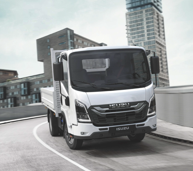 ISUZU M27 (3.5t)
