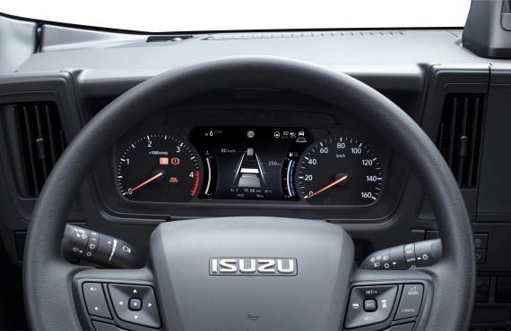 ISUZU M29 (6t) (foto 1)