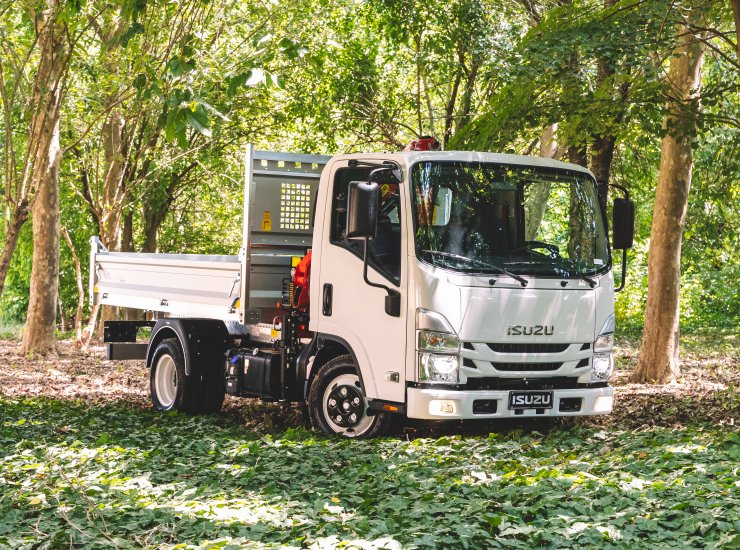 ISUZU Trucks ISUZU Trucks